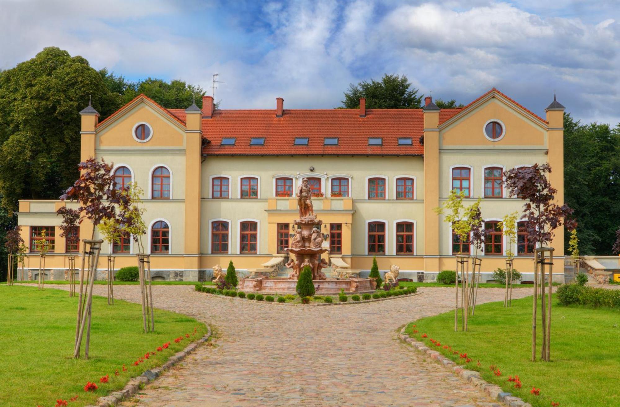 Hotel - Palac Slonowice Brzeżno Exterior foto